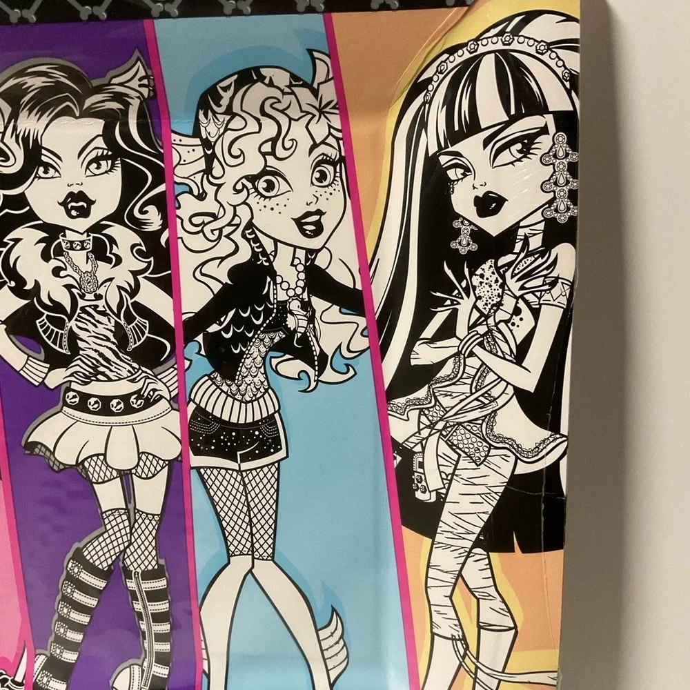 Monster High Square Plates 2011 Set of 2 Amscan Halloween Mattel Party Tableware